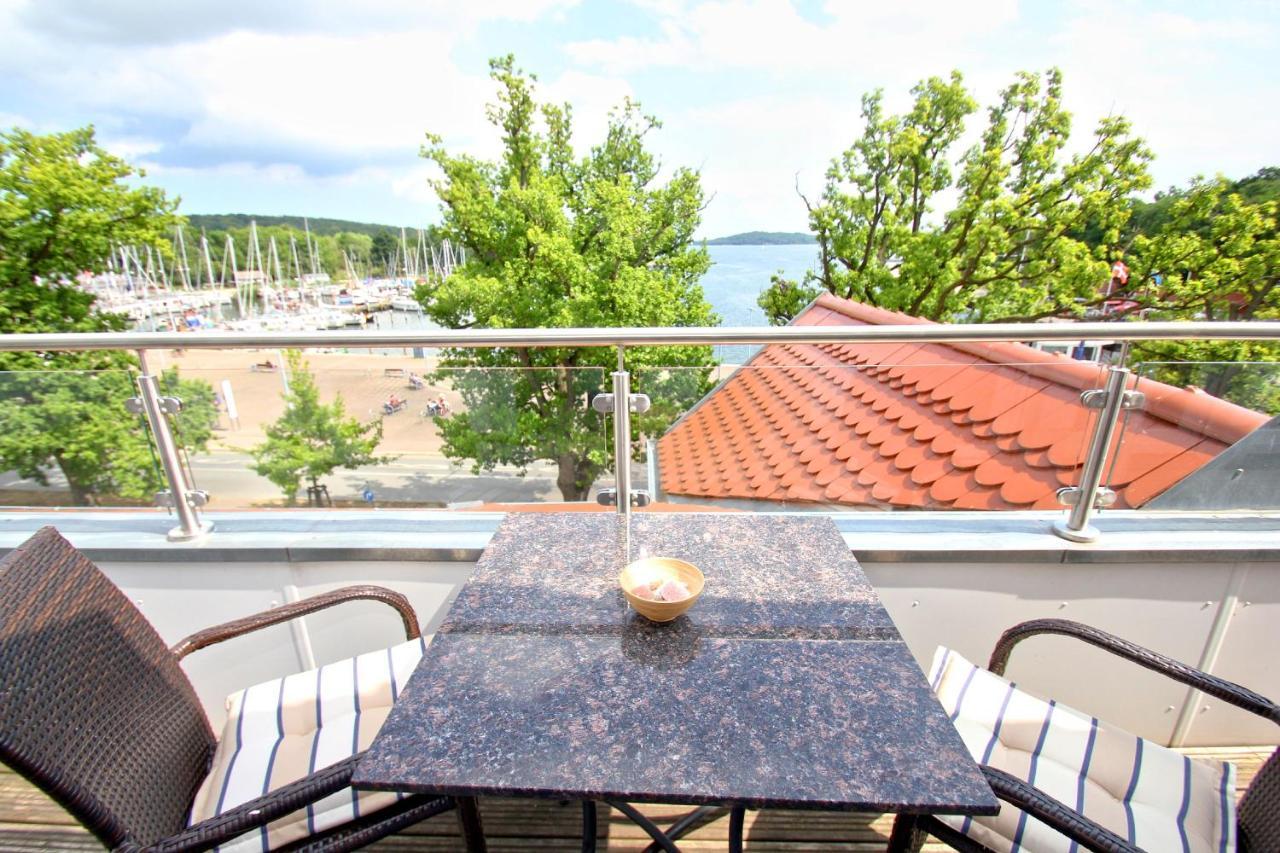 Hafennahe Penthousewohnung Mit Meerblick - Hafenresidenz Lauterbach Fewo 2-7 外观 照片